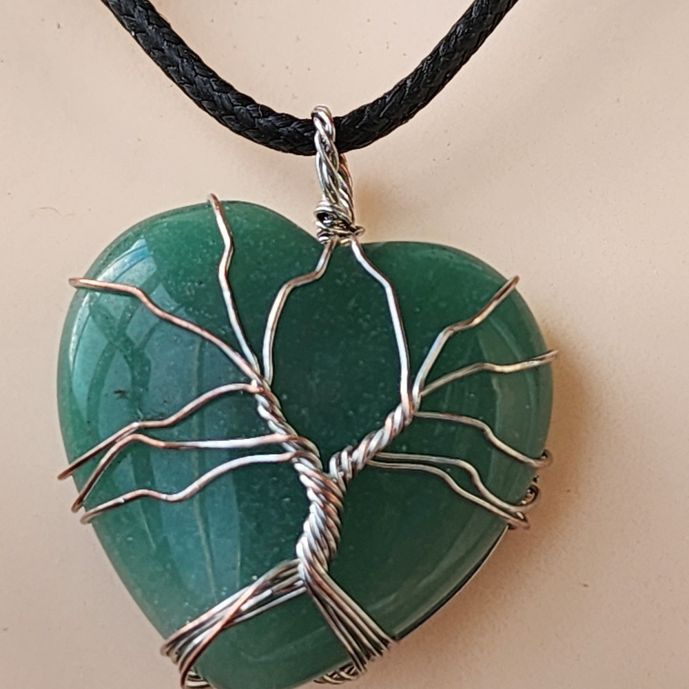 Silver Wire Wrapped Jade Green Heart Pendant On Cord Necklace Jewelry